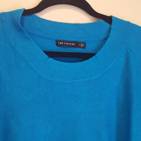 The Limited Knitted Tops - Picture 3 of 3